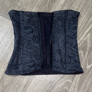 Womens firm control waist clincher